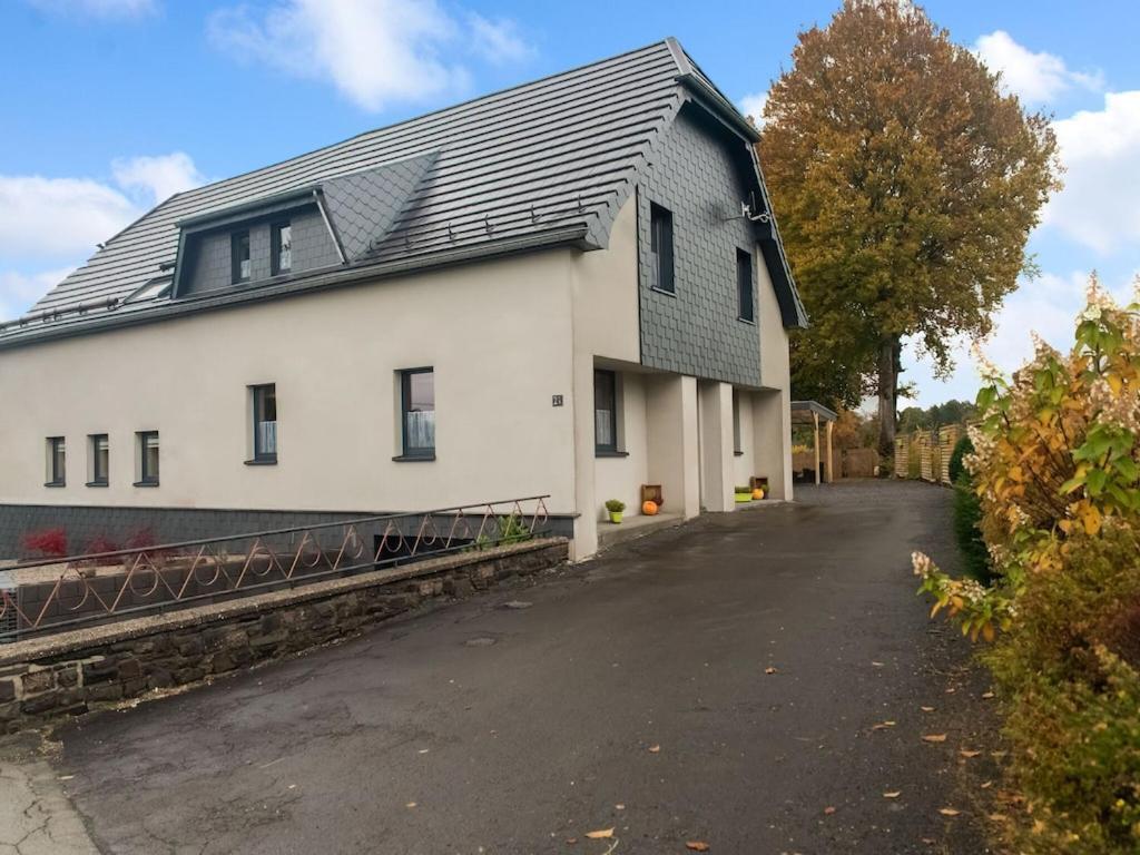 Atmospheric Holiday Home In B Llingen With Infrared Sauna Büllingen Eksteriør bilde